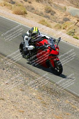 media/Oct-16-2022-TrackXperience (Sun) [[236a00b5b6]]/Group 1/session 4 turn 2/